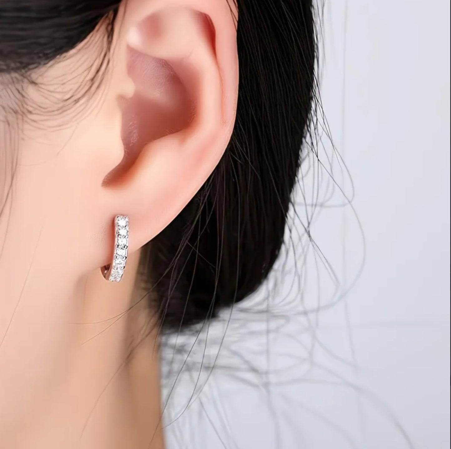 7 DIAMOND ROW HOOP EARRINGS B+F 8