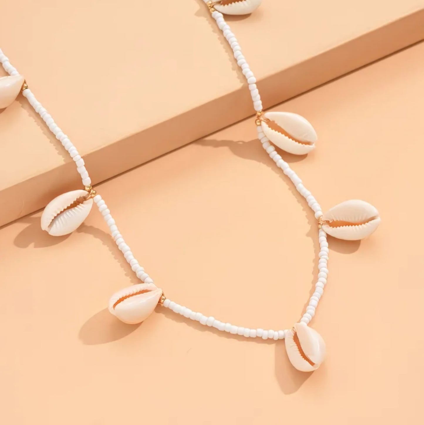 SHELL BEAD WAIST CHAIN B+F 8