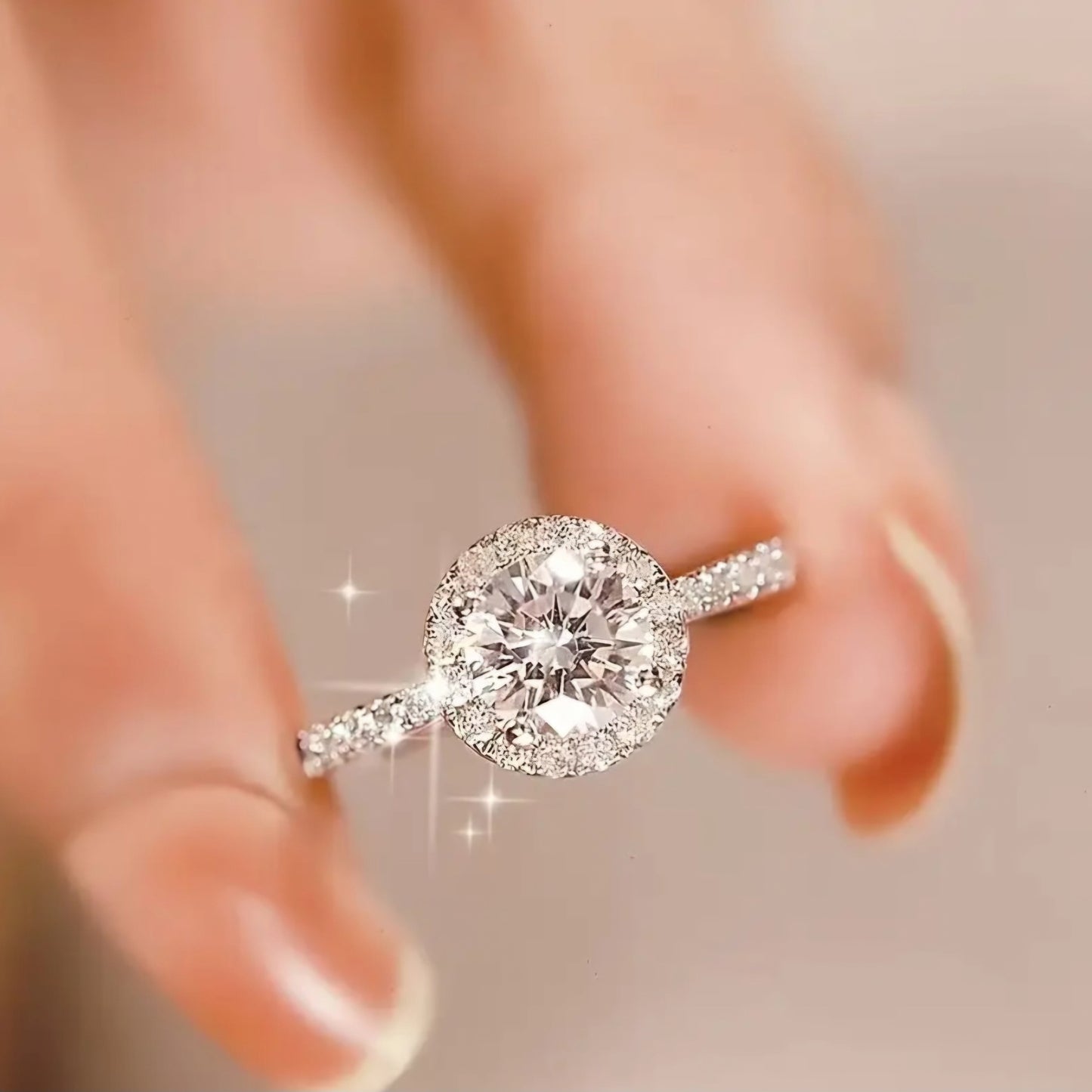 CUBIC ZIRCONIA ROUND RING BLING8UK