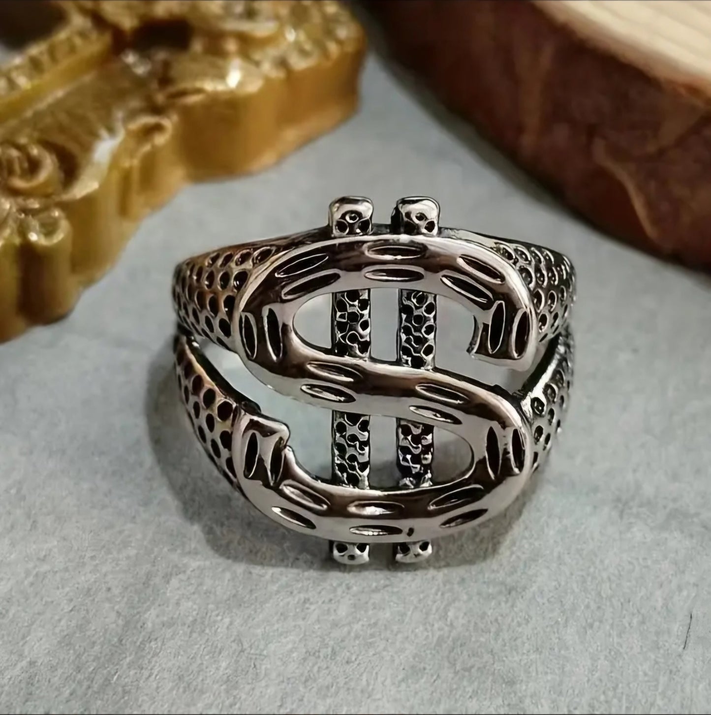 SILVER DOLLAR RING BLING8UK