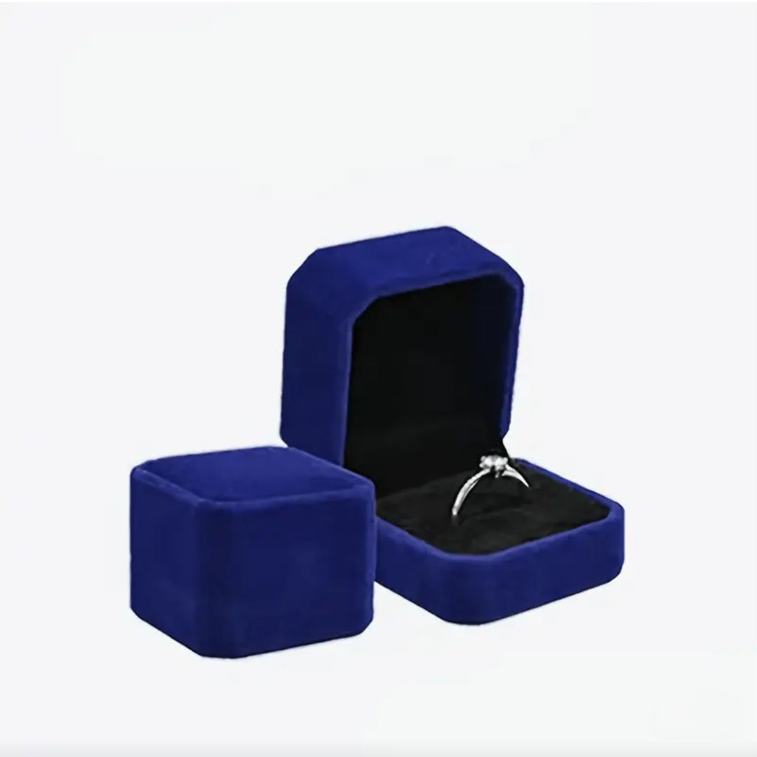 BLUE SQUARED RING BOX BLING8UK