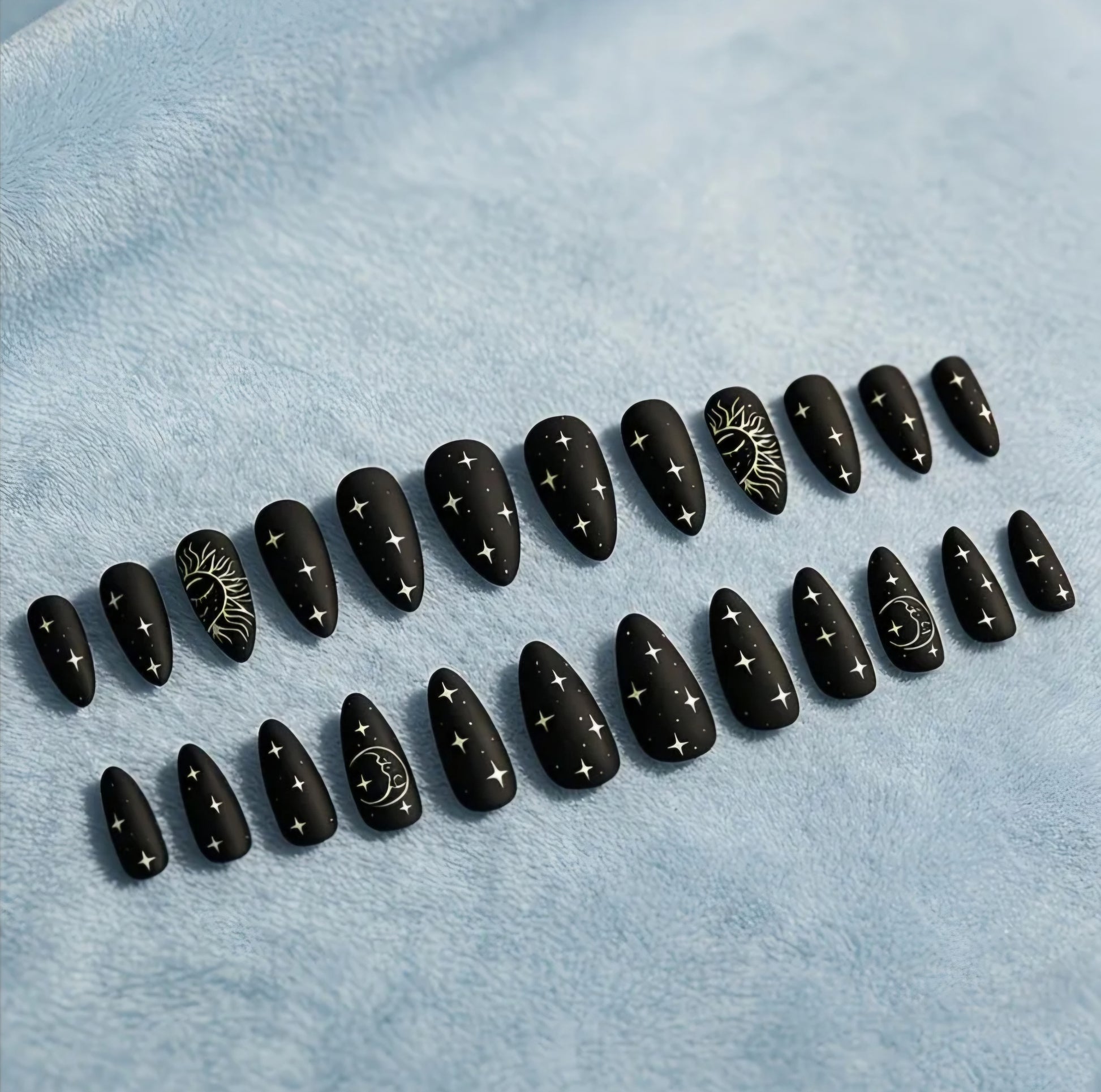 STARS AND MOON BLACK NAILS B+F 8