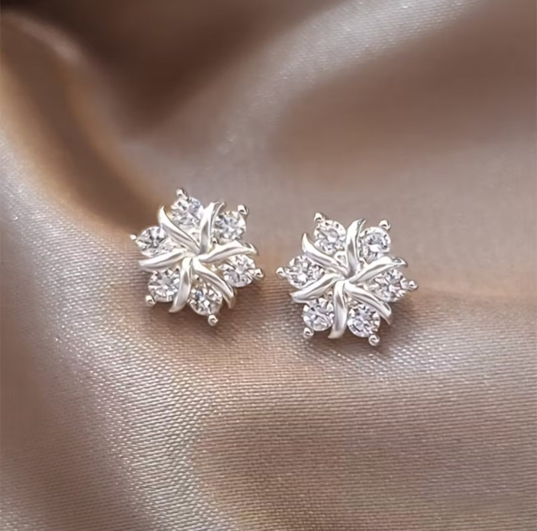 SNOW FLAKE STUD EARRINGS BLING8UK
