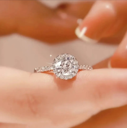 CUBIC ZIRCONIA ROUND RING BLING8UK