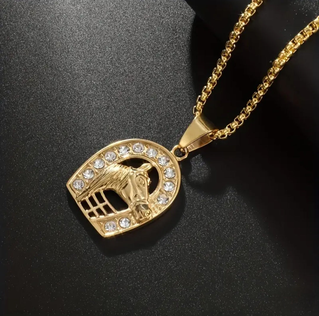 GOLDEN HORSE SHOE NECKLACE BLING8UK