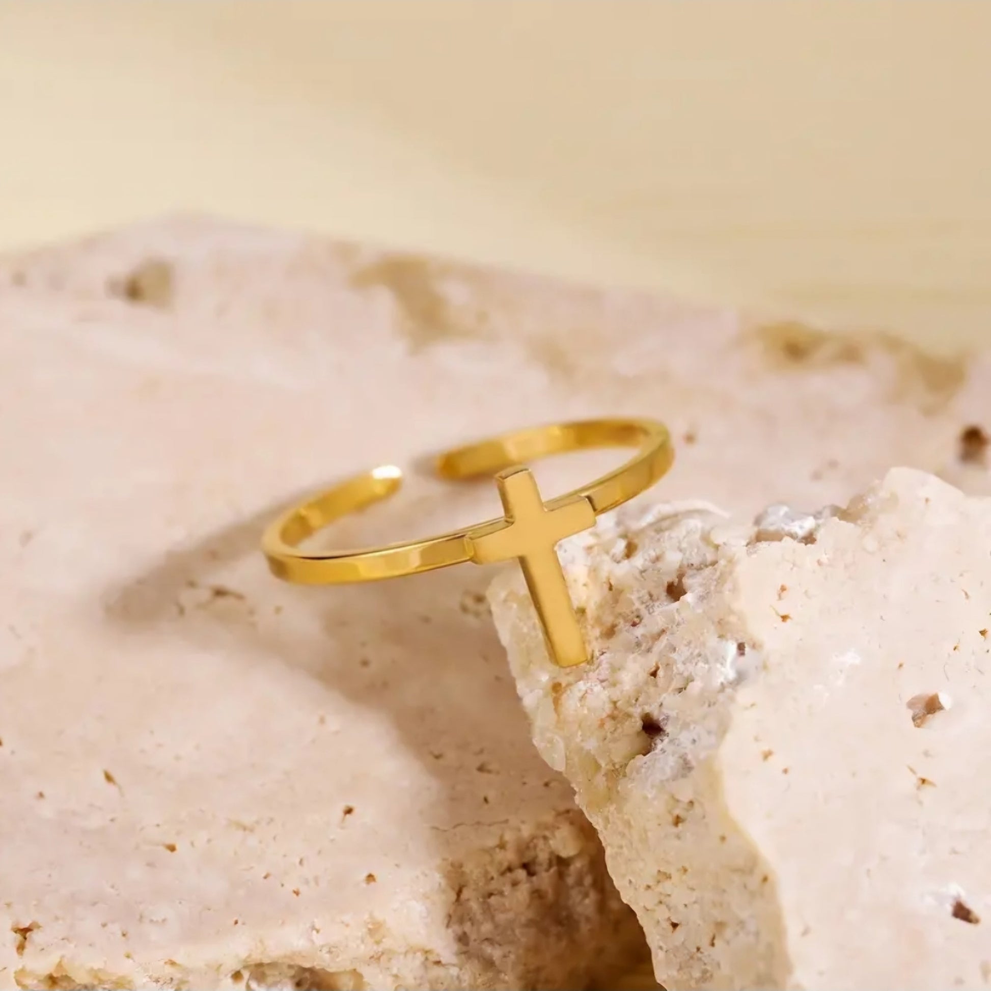 GOLDEN STEEL CROSS OPEN RING BLING8UK