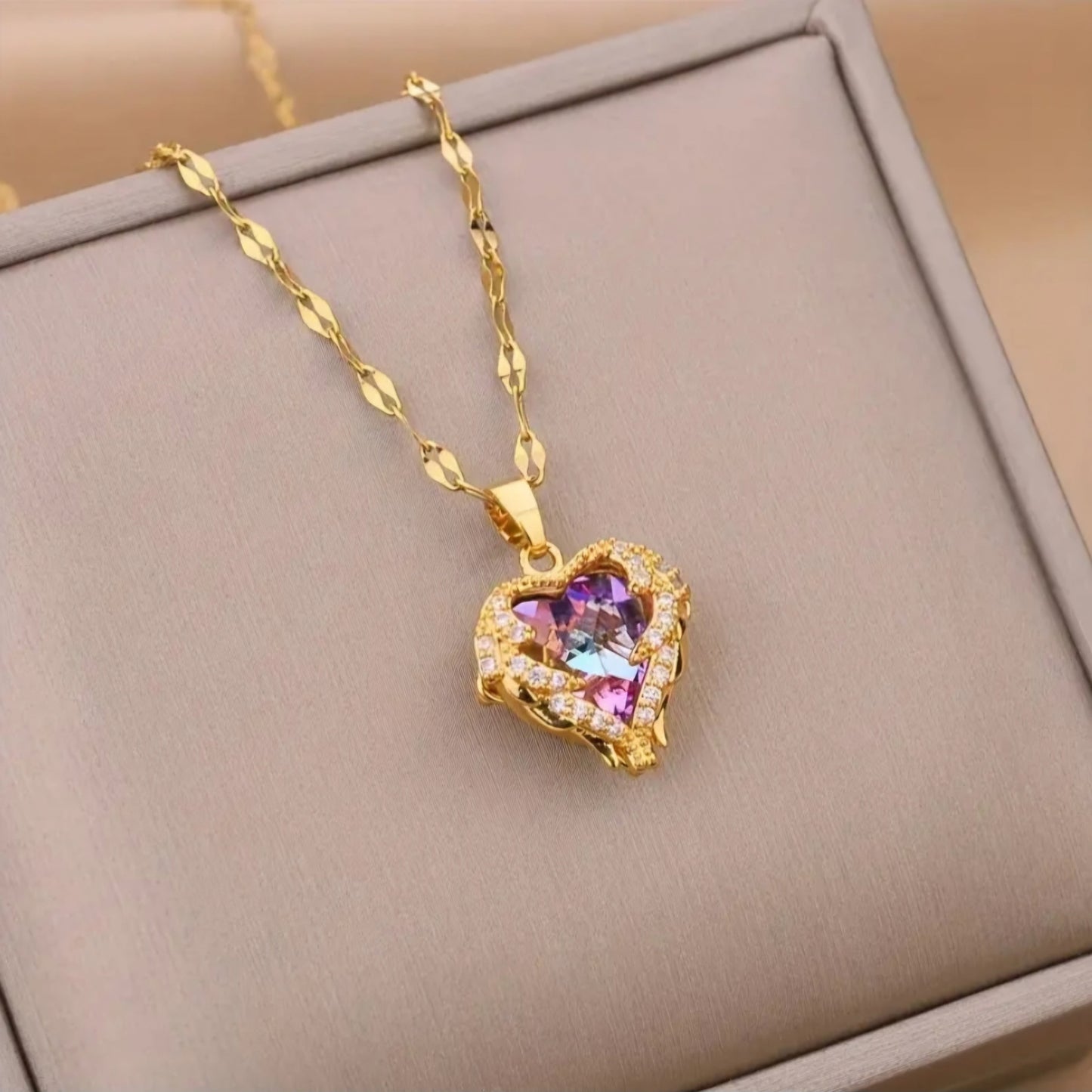 ELEGANT PINK HEART NECKLACE BLING8UK